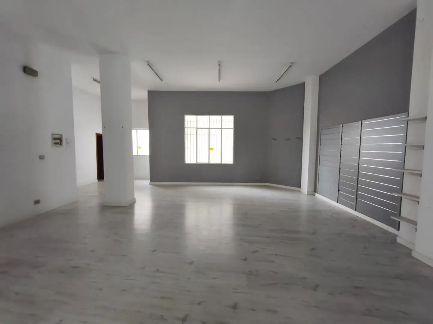 Business premises for sale in Couto, imagen 15