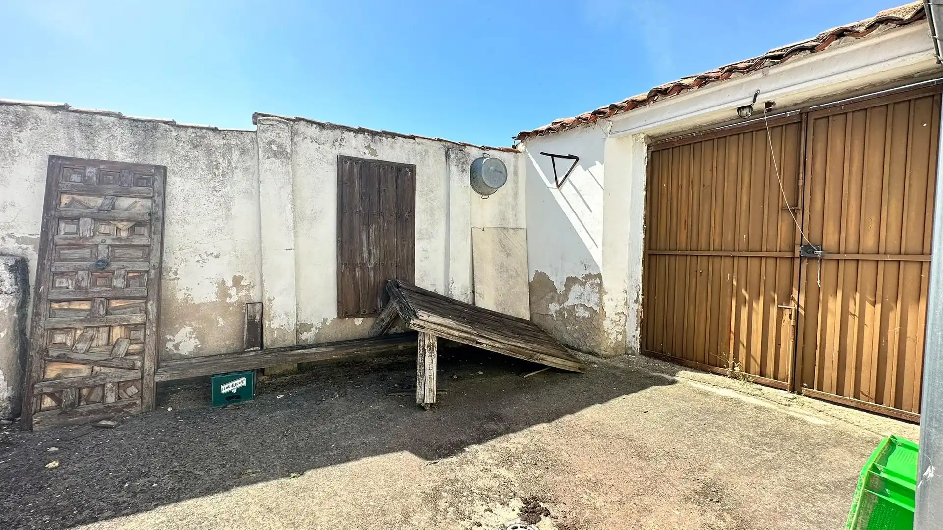 Vista exterior de Casa o chalet en venta en Pinarnegrillo con Calefacción