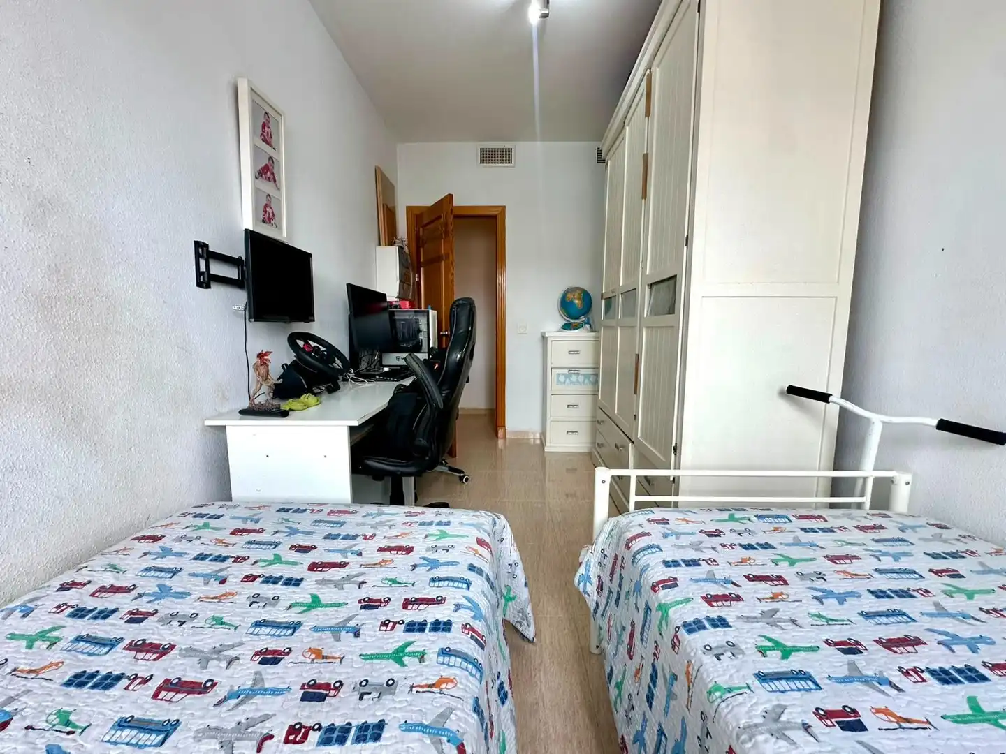 Dormitori de Pis en venda en Almería