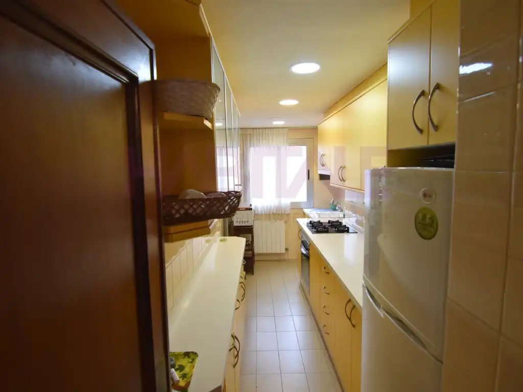 Küche von Wohnung zum Verkauf in Valencia