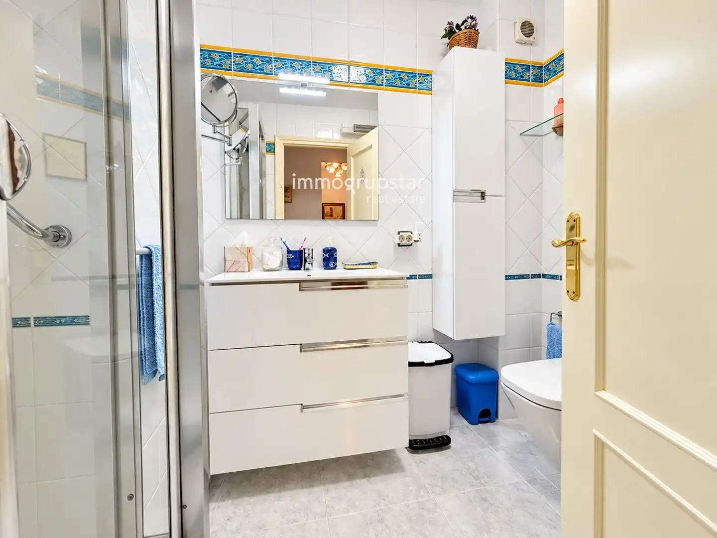 Baño de Apartamento en venta en Poble