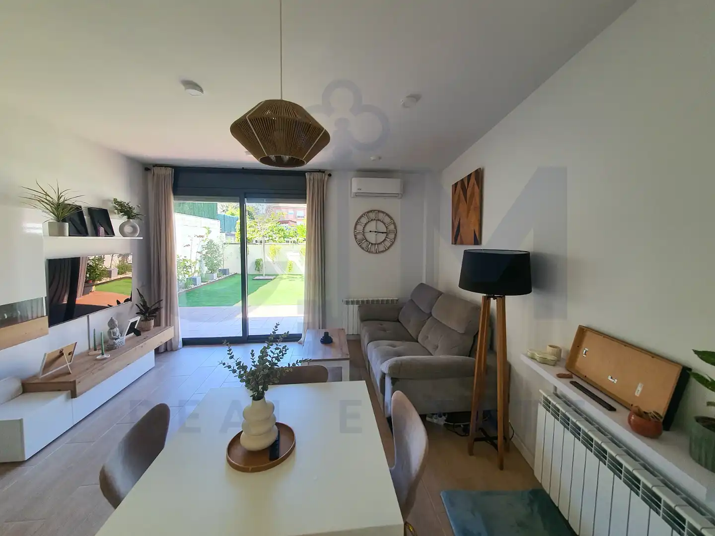 Sala de estar de Piso en venta en Sant Celoni con Aire acondicionado y Calefacción