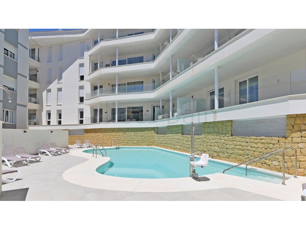 Piscina de Apartament de lloguer en Fuengirola