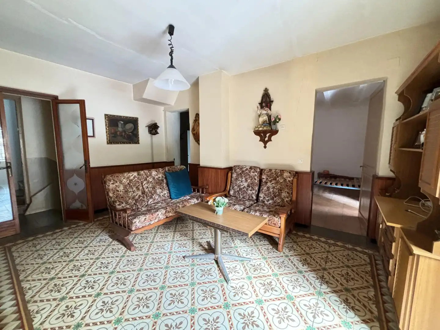 Sala de estar de Casa adosada en venta en Sant Feliu de Pallerols con Calefacción, Jardín privado y Terraza