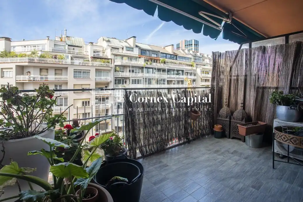 Vista exterior de Piso en venta en  Barcelona Capital con Aire acondicionado, Calefacción y Terraza