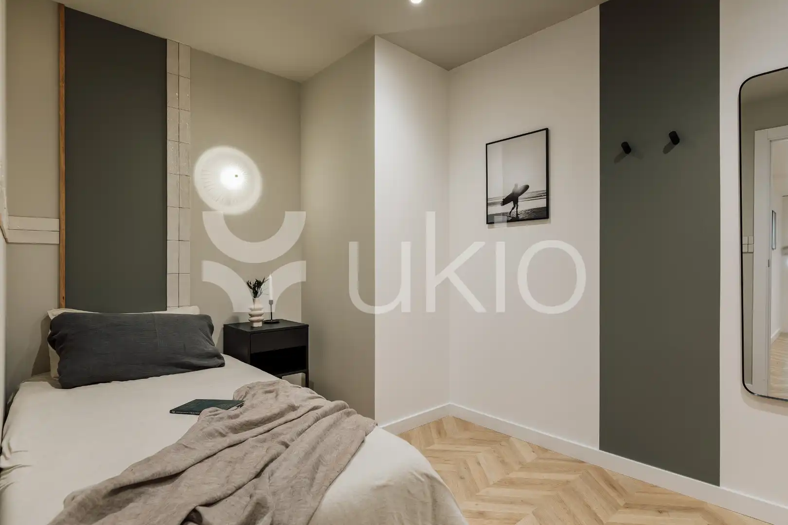 Schlafzimmer von Wohnungen zur Miete in Barcelona mit Klimaanlage, Heizung und Terrasse
