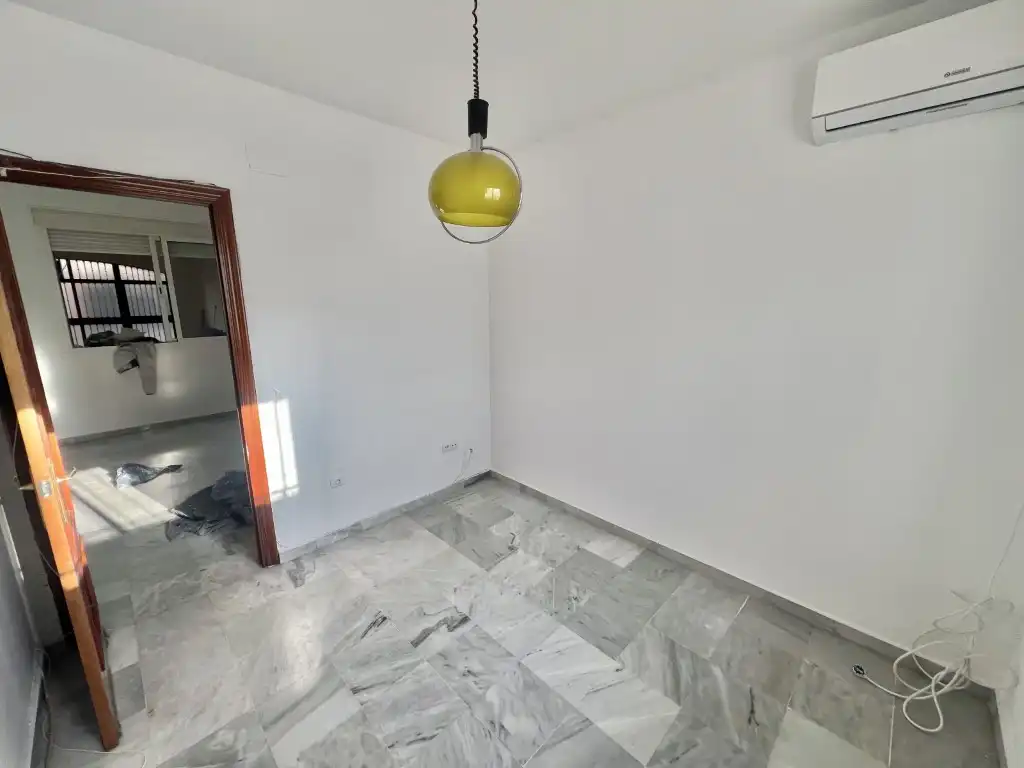 Casa adosada en venda en Dos Hermanas