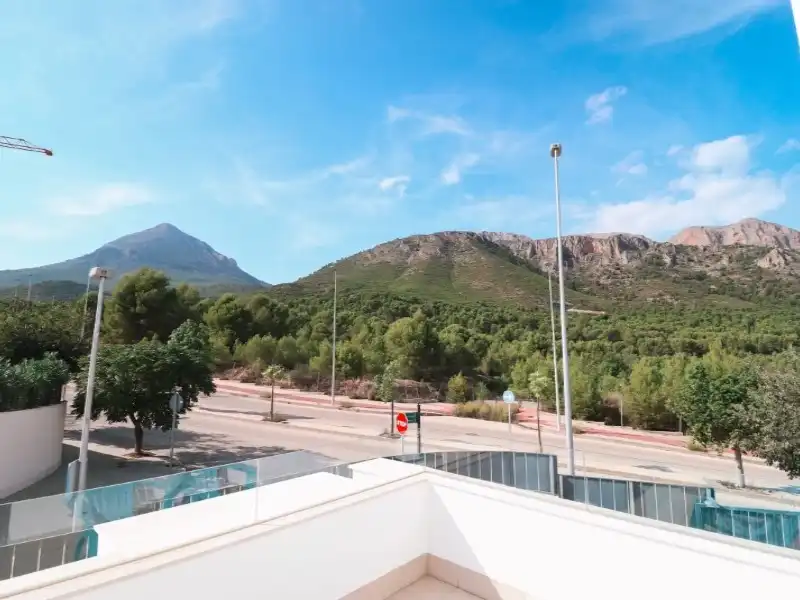 Casa amb jardí en venda a Benimantell, imagen 6