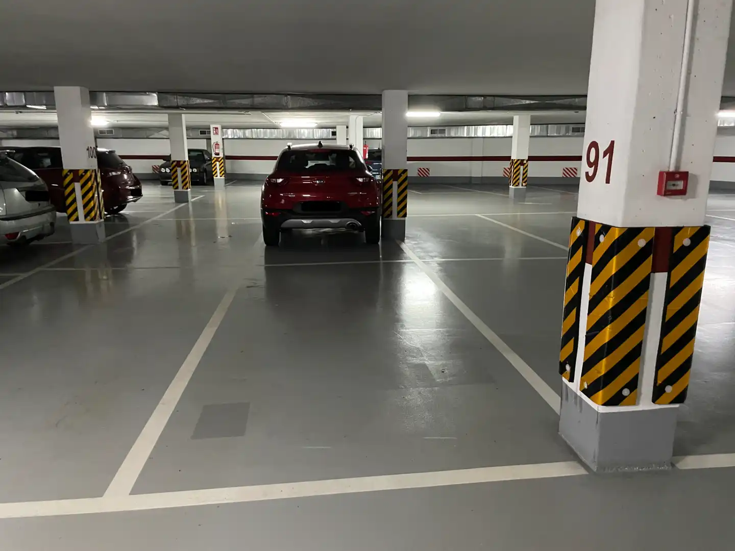 Parking of Garage for rent in Santiago de Compostela 