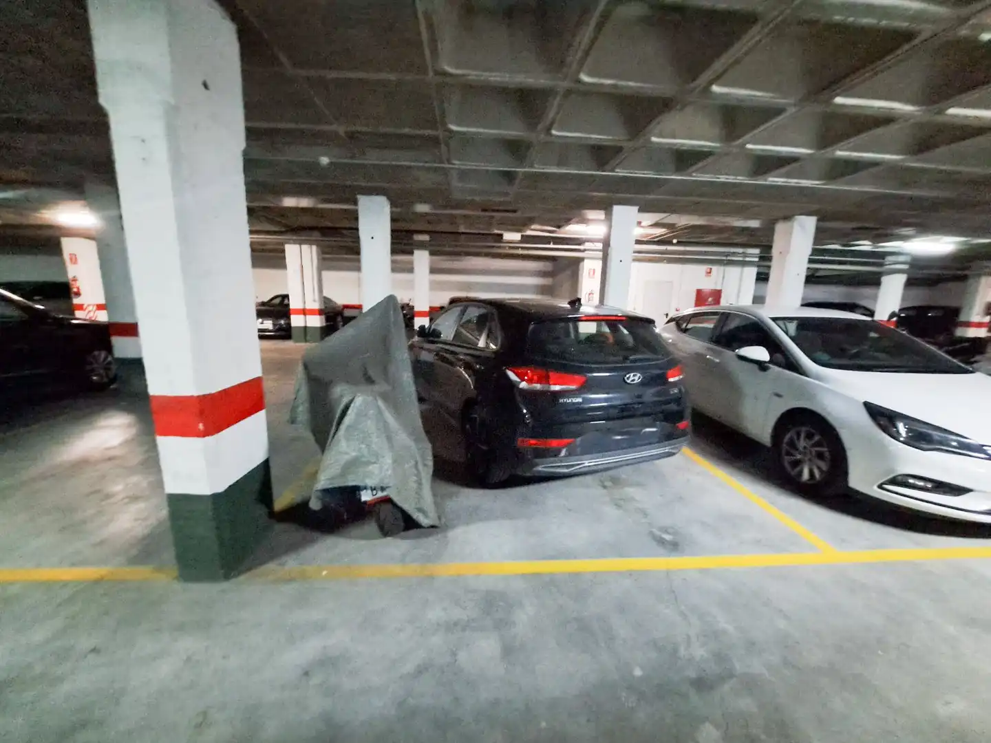 Parking de Piso en venta en Burgos con Trastero
