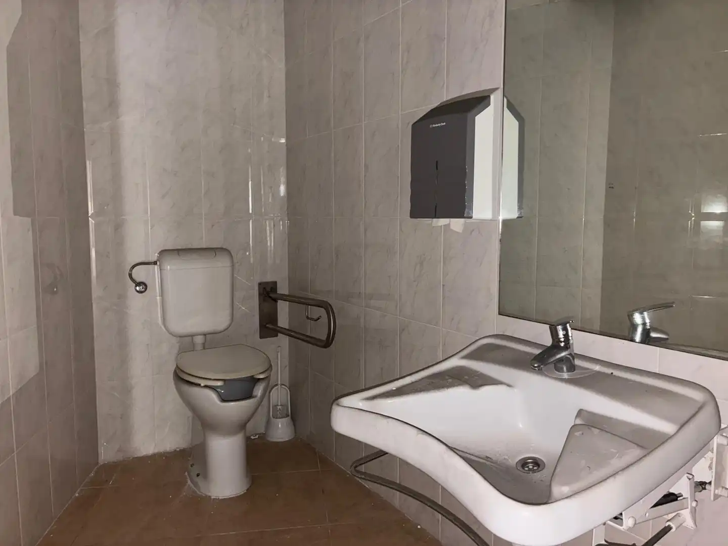 Bathroom of Commercial properties for sale in Dénia  with Air Conditioner