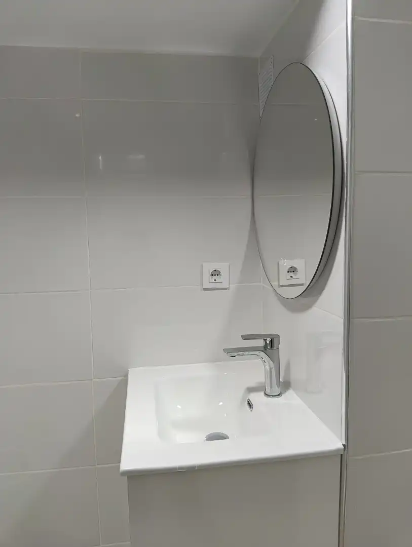 Local comercial en venda a Carrer del Segre, imagen 7