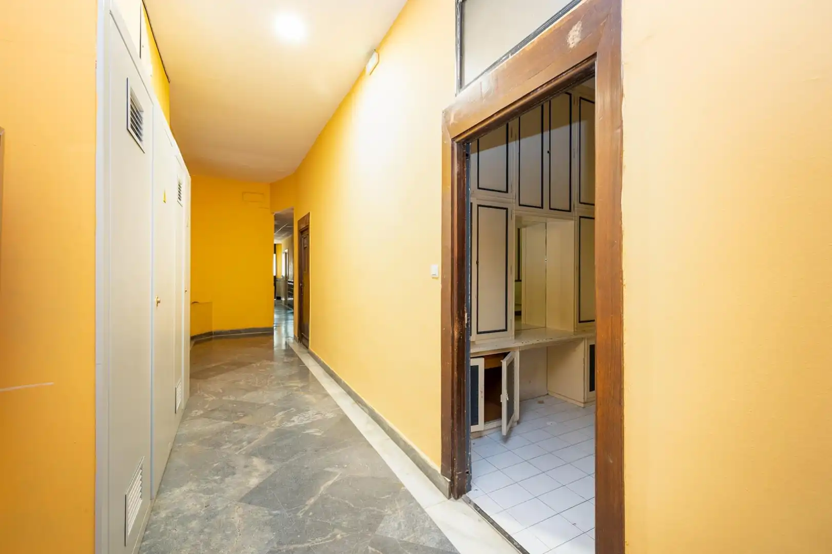 Local comercial en venda a Centro, imagen 12