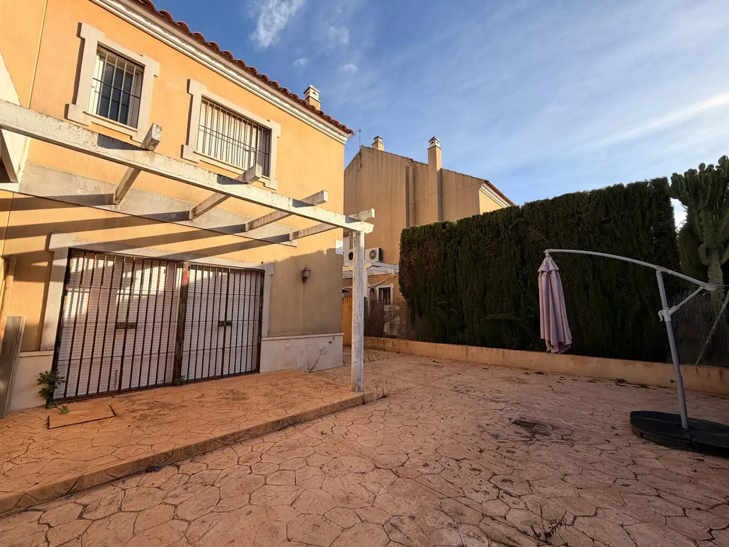 Casa adosada en venda a Calle TOMILLO, 35, Espartinas Pueblo