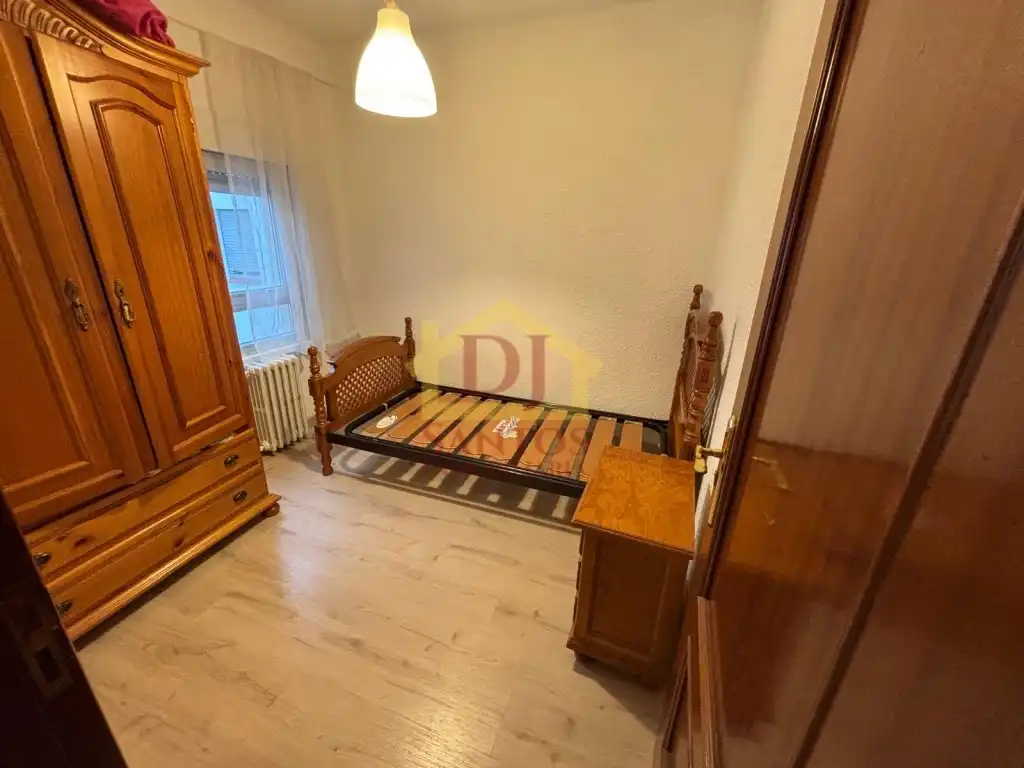 Bedroom of Flat for sale in Salamanca