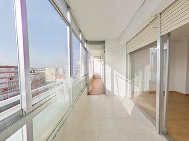 Piso con ascensor en venta en El Naranjo