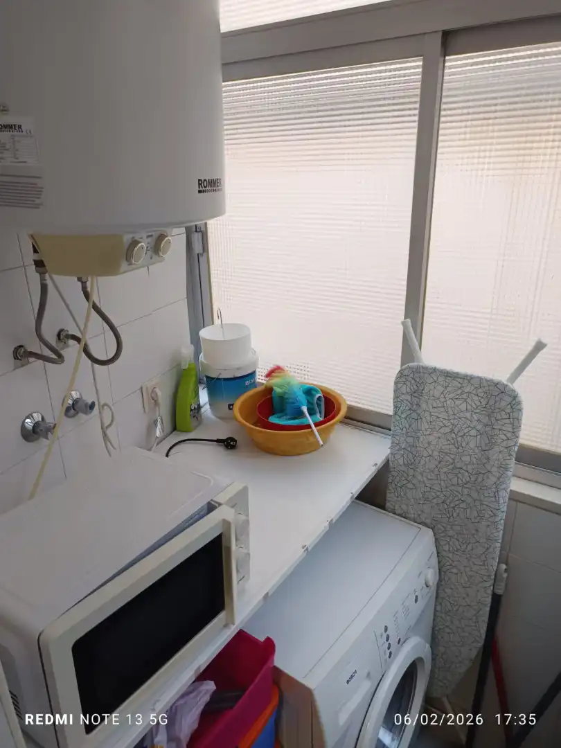 Kitchen of Apartments for rent in Granada  with Heating, Furnished and Washing machine
