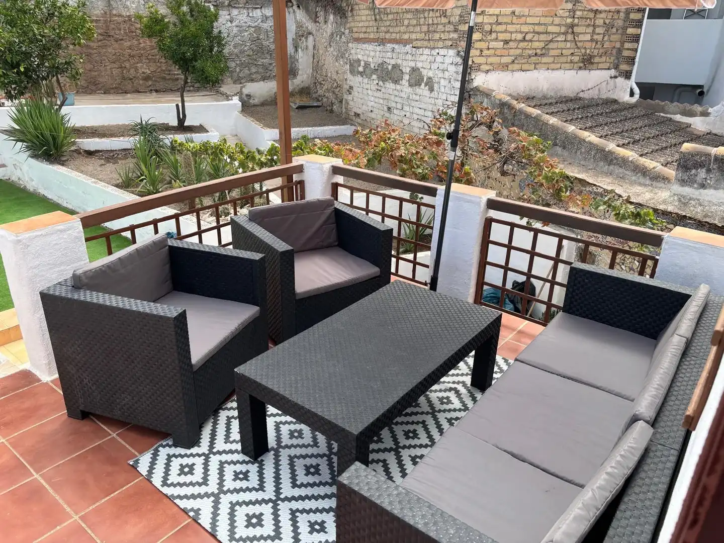 Terraced house with garden for sale in Calle Rute, imagen 6