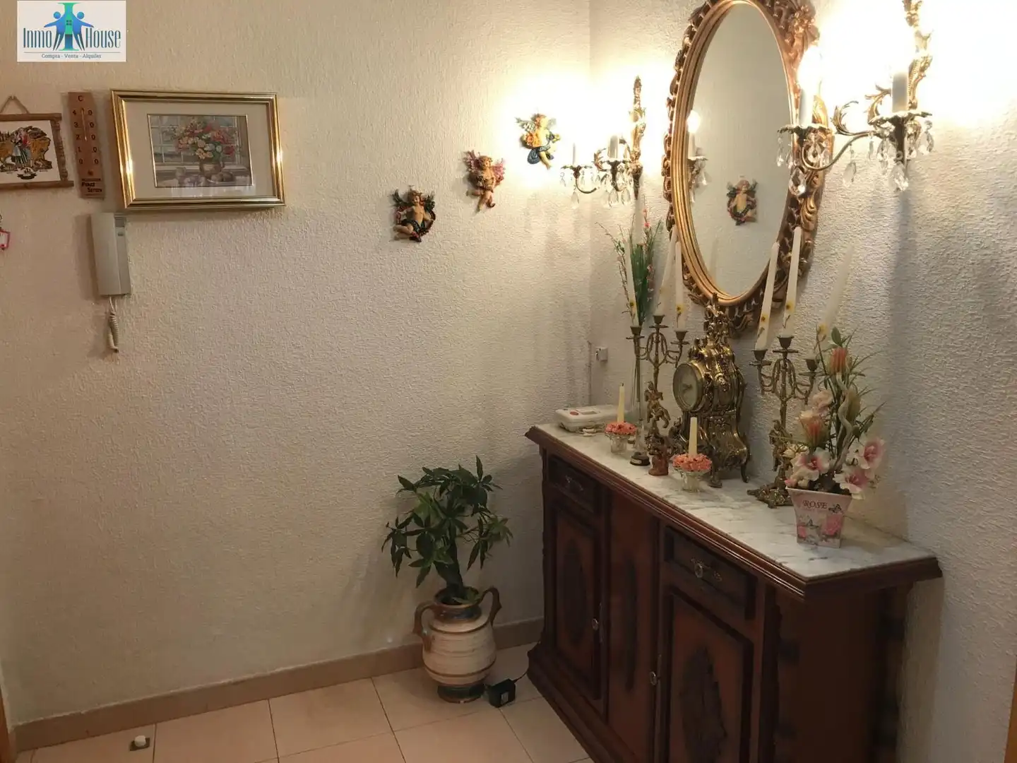 Appartamento con terrazza in affitto a Hospital, imagen 17