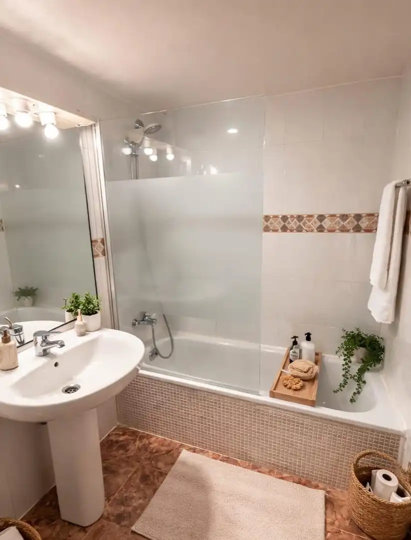 Bathroom of Flat for rent in El Pinós / Pinoso  with Balcony