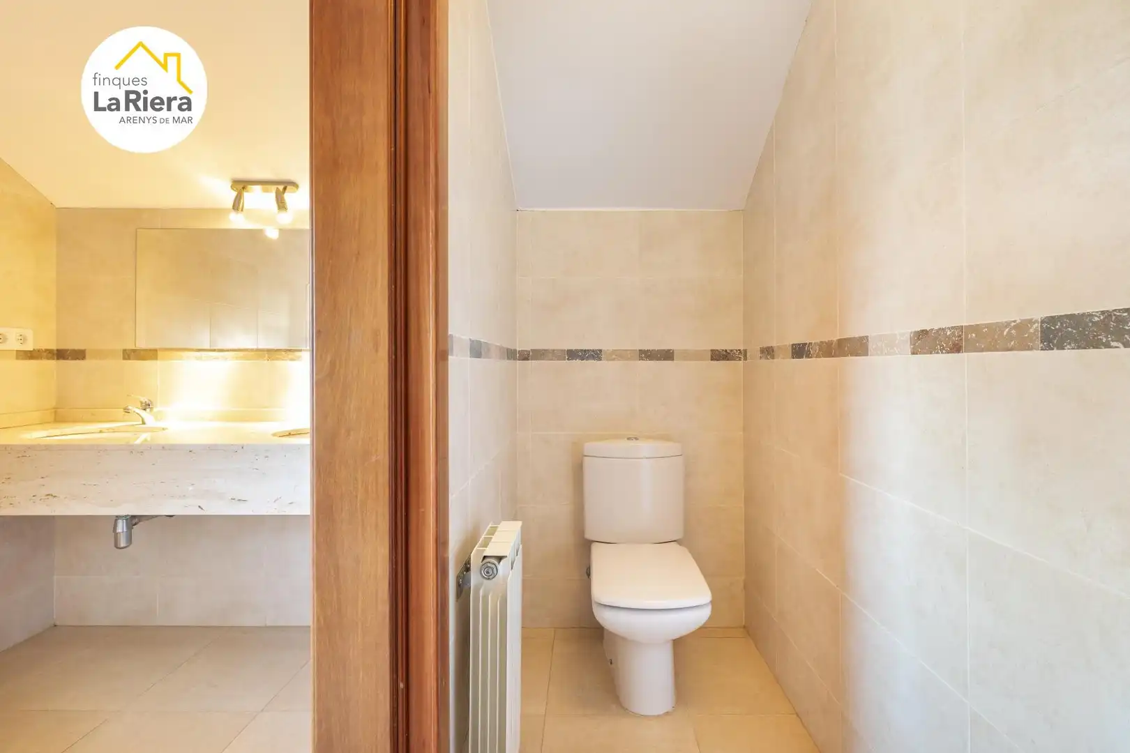 Baño de Casa o chalet en venta en Arenys de Mar con Aire acondicionado, Calefacción y Jardín privado