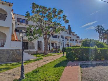 Mini appartamento con balcone in vendita a Cala en Porter