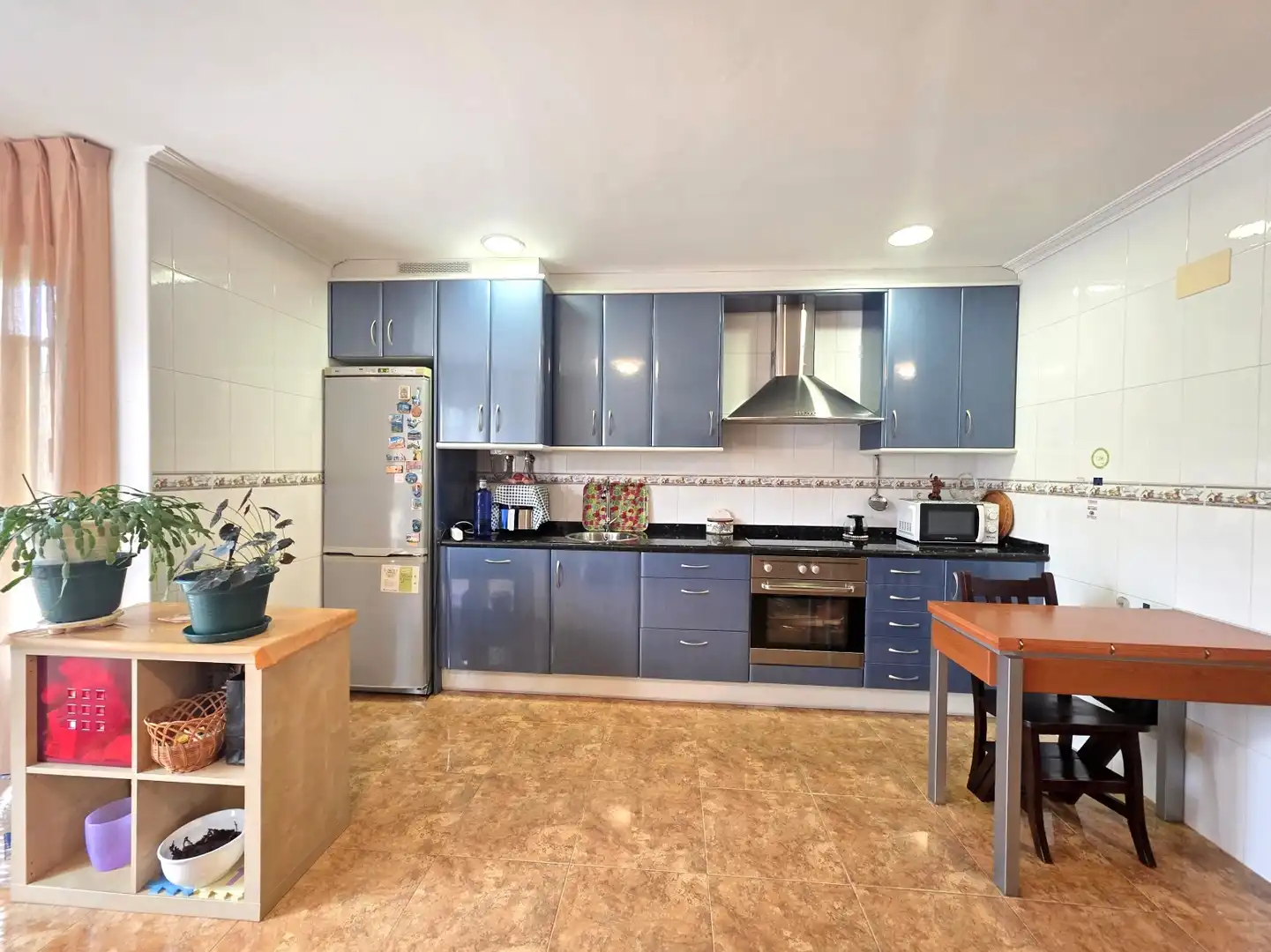 Küche von Wohnung zur Miete in Nava mit Heizung
