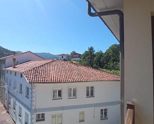 Außenansicht von Wohnungen zum verkauf in Cudillero mit Heizung, Terrasse und Abstellraum