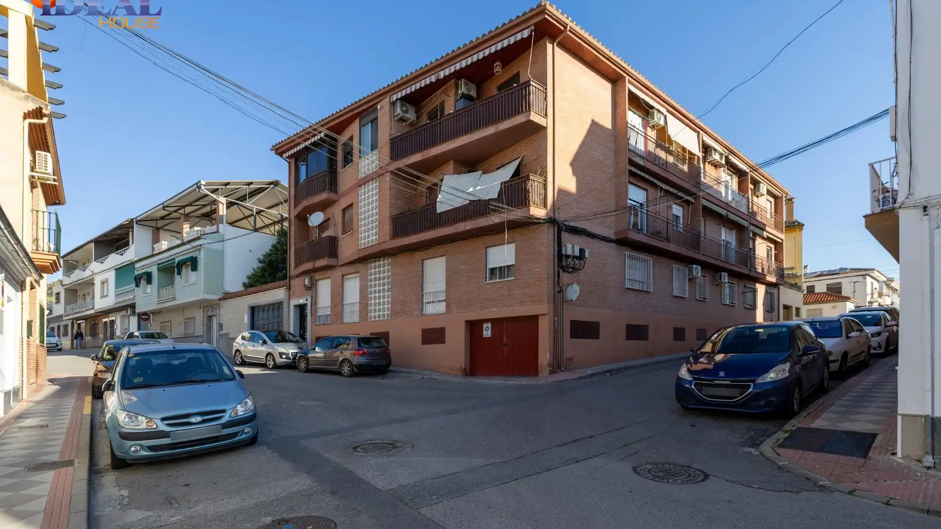 Exterior view of Flat for sale in Atarfe  with Air Conditioner, Terrace and Storage room