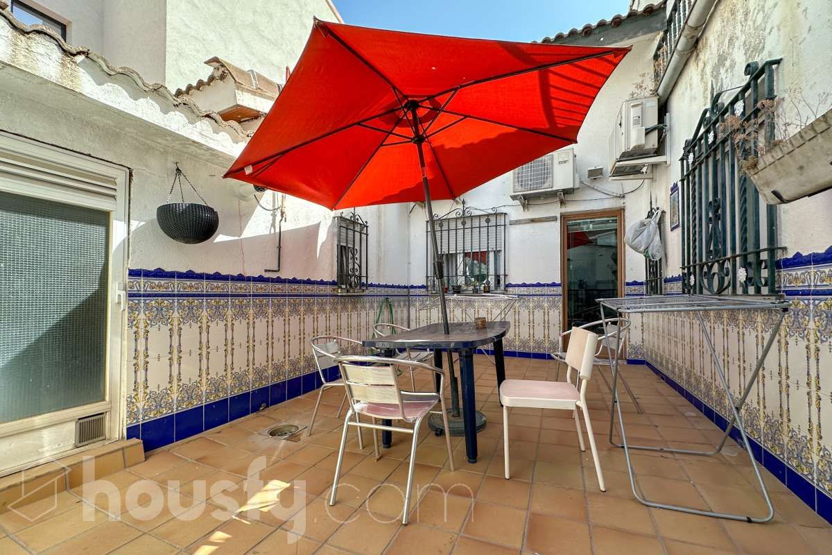 Terrace of House or chalet for sale in  Madrid Capital  with Air Conditioner, Heating and Terrace