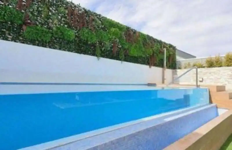 Swimming pool of Detached homes for rent in Marbella  with Air Conditioner, Heating and Private garden