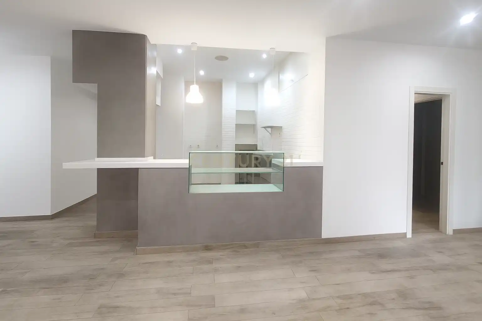 Local en venta en Cáceres con Aire acondicionado
