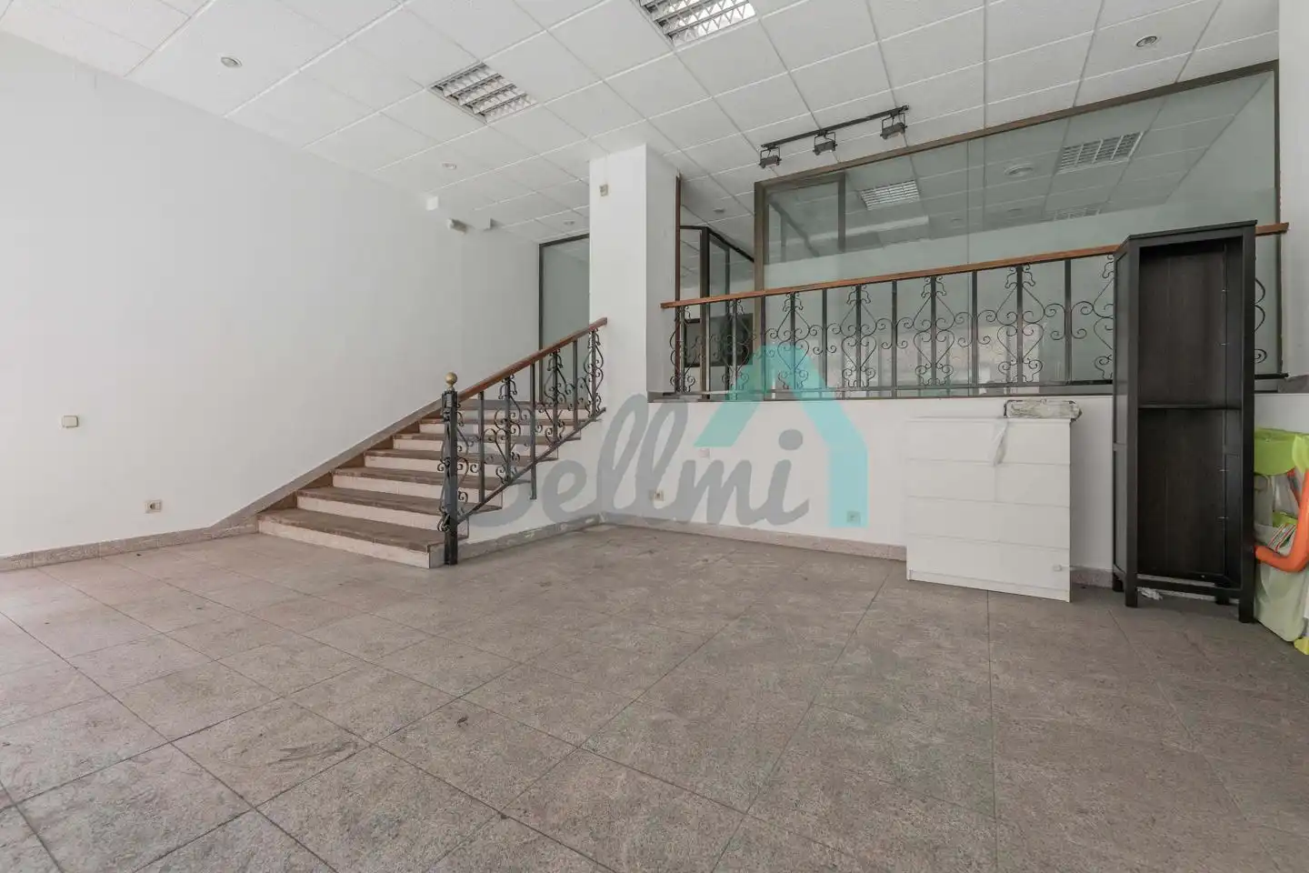 Business premises for sale in Fuertes Acevedo, imagen 4