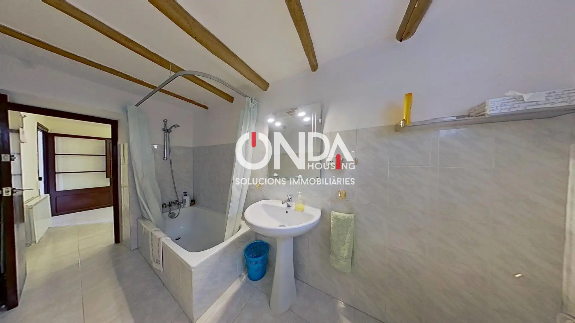 Bathroom of Houses for sale in Àger  with Heating, Terrace and Storage room
