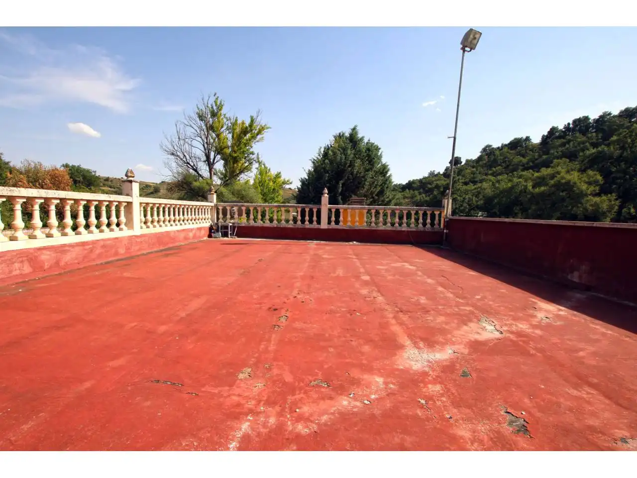 Terraza de Terreno en venta en Valdegrudas, Guadalajara