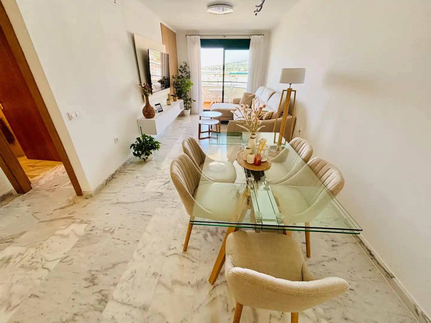 Menjador de Àtic en venda en Benalmádena amb Aire condicionat, Jardí privat i Terrassa