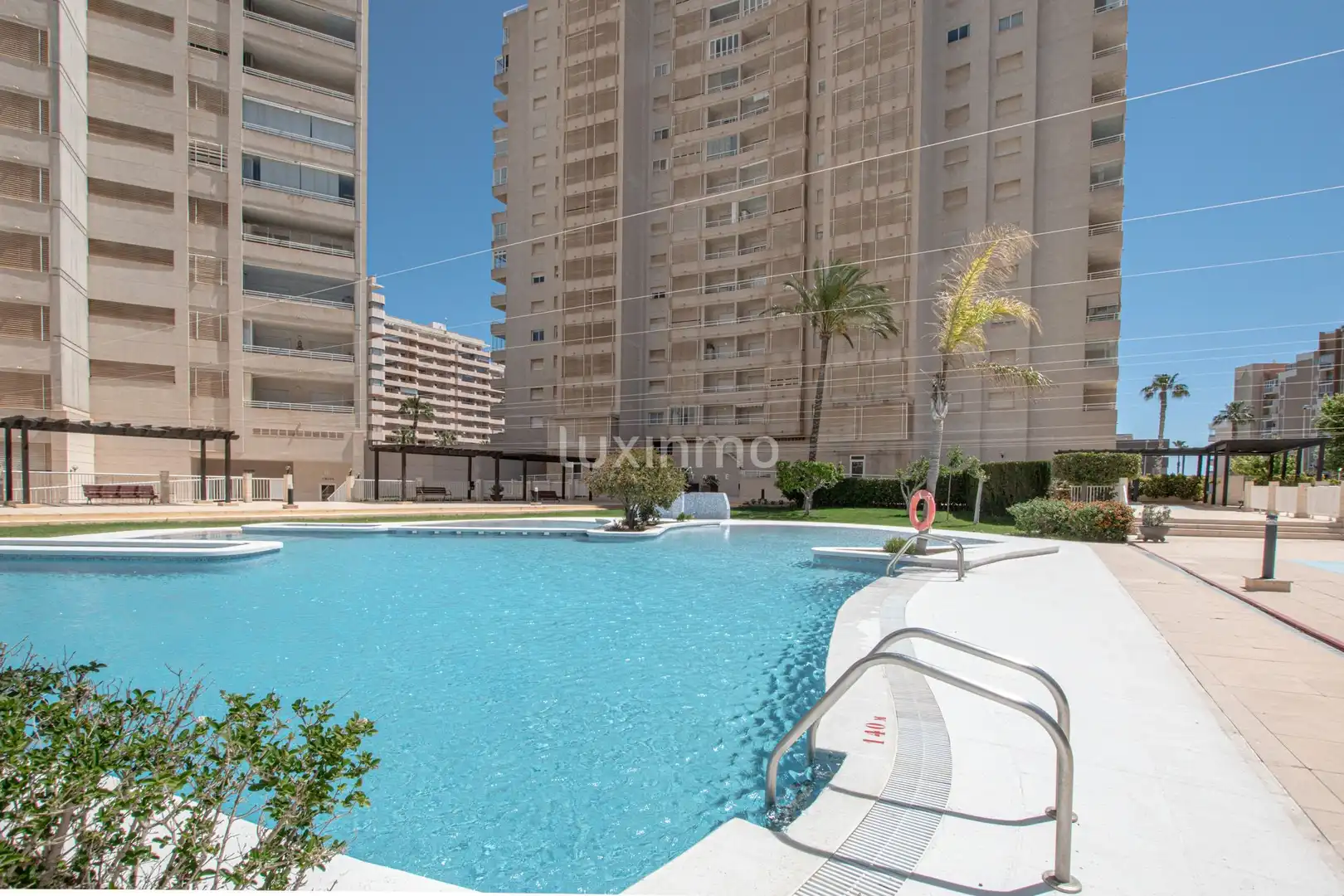 Swimming pool of Flat for sale in Calpe / Calp  with Air Conditioner, Private garden and Terrace