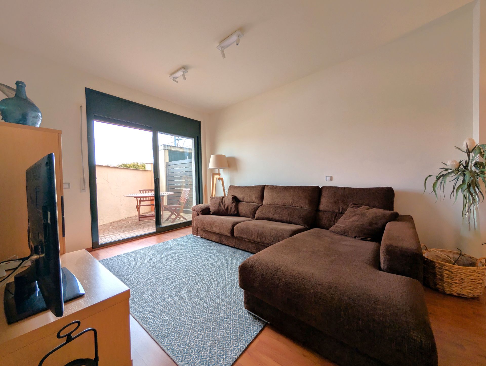 Sala d'estar de Apartament en venda en Palamós amb Aire condicionat, Calefacció i Terrassa