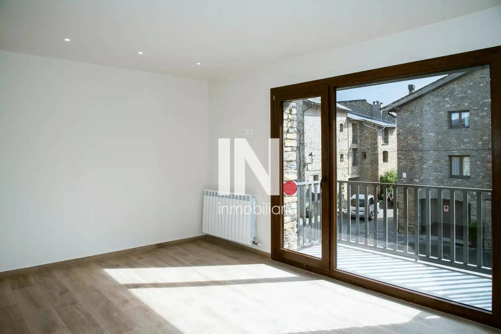 Casa adosada en venta en Sort