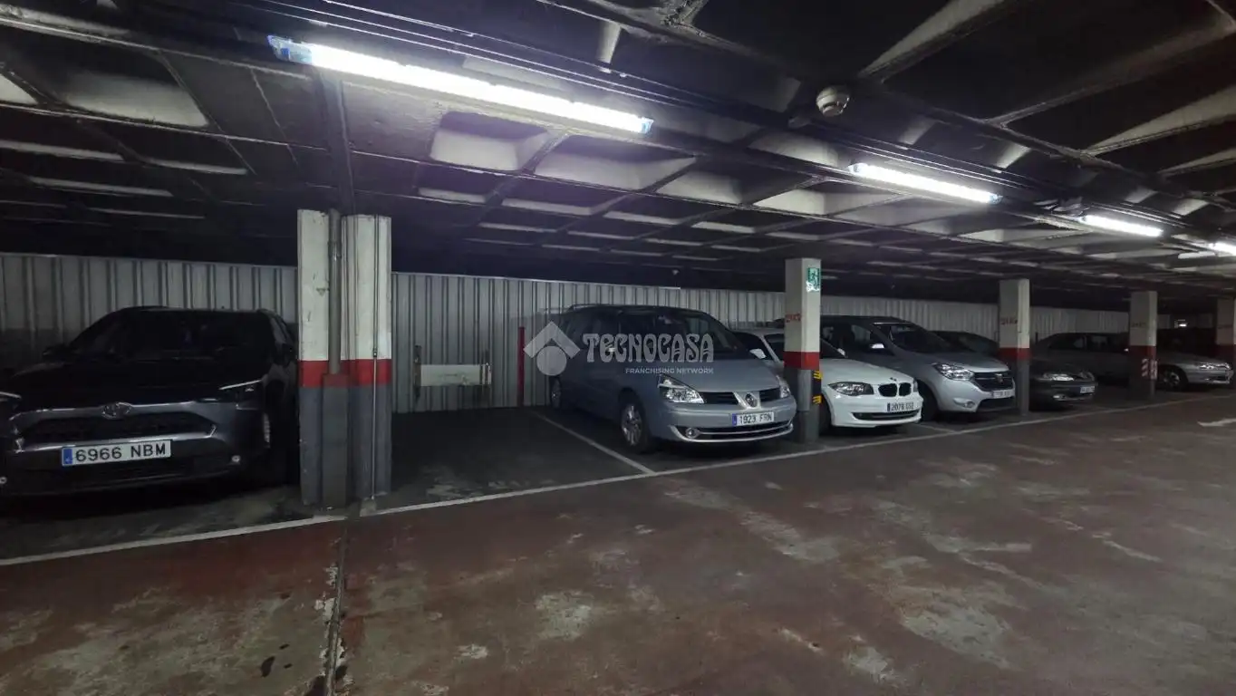 Parking de Garaje en venta en Rondilla