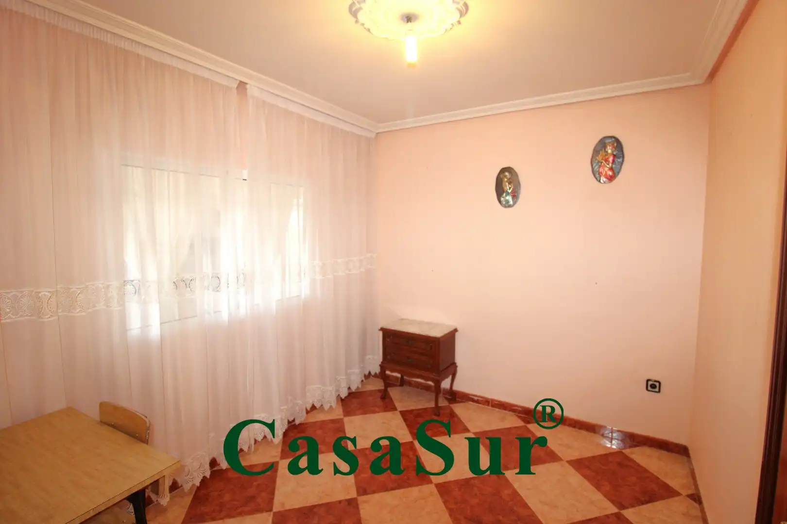Dormitori de Casa o xalet en venda en Valladolid amb Calefacció i Traster