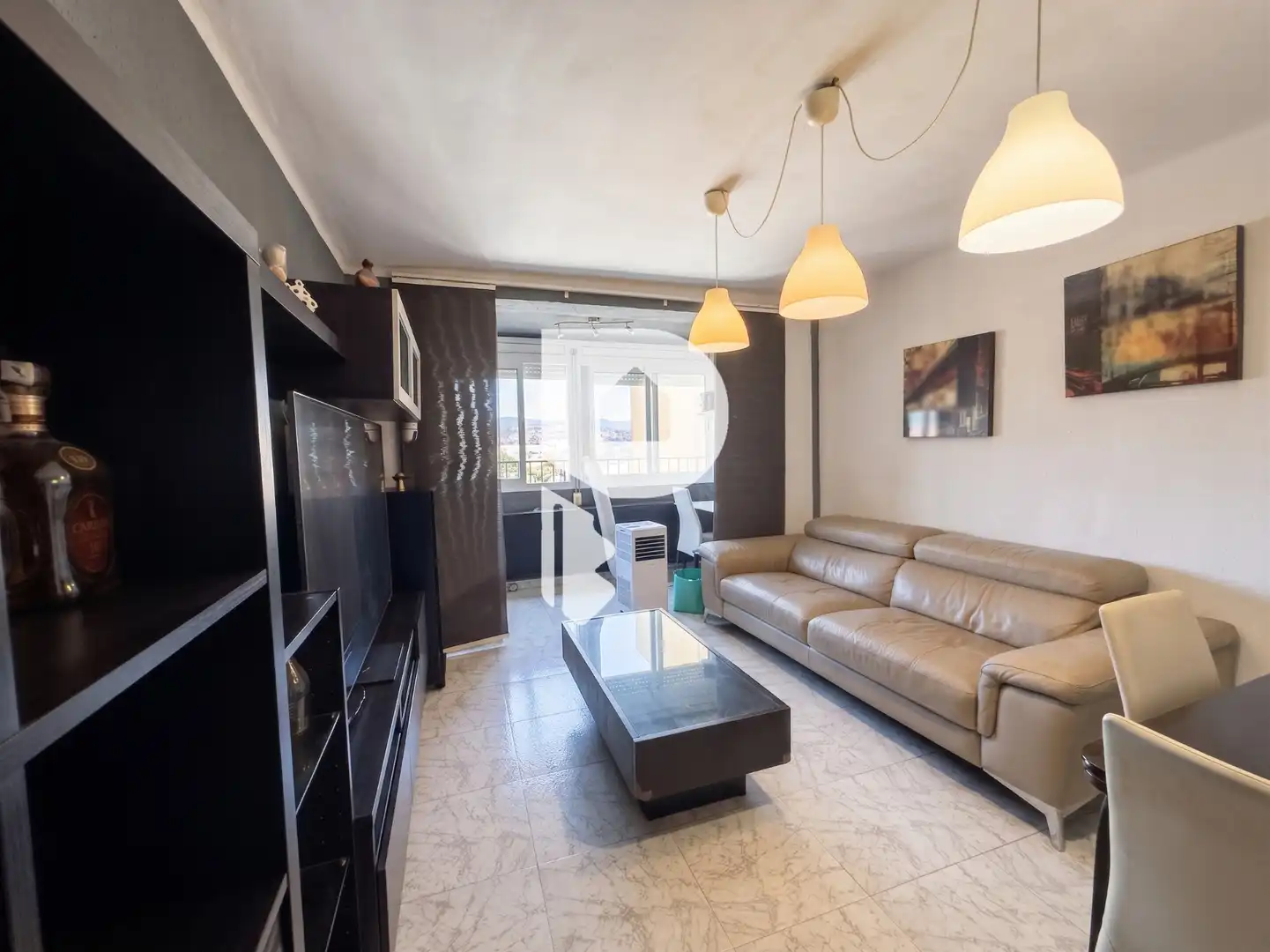 Sala de estar de Apartamento en venta en Sant Vicenç Dels Horts con Calefacción y Internet