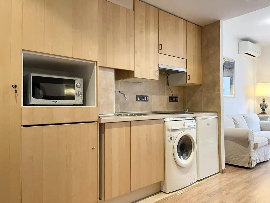 Küche von Wohnung zur Miete in Madrid mit Klimaanlage, Heizung und Schwimmbad