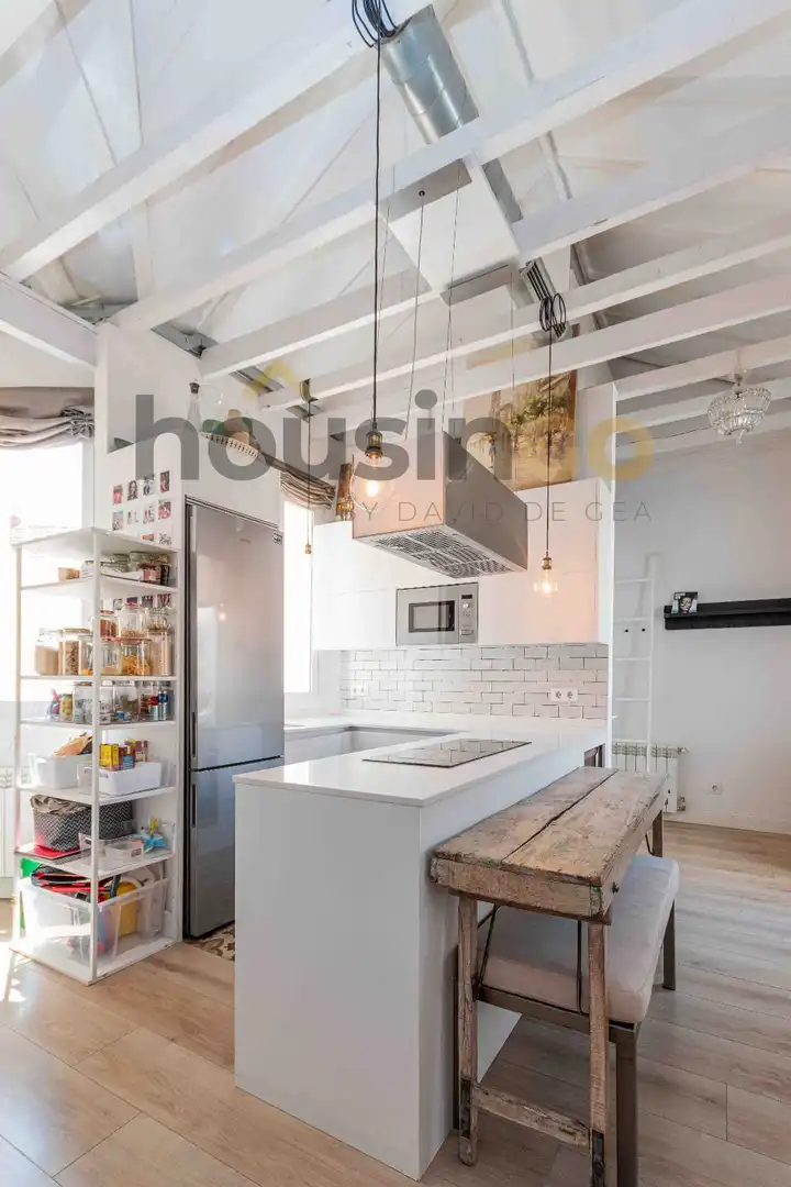 Cocina de Ático en venta en Madrid con Aire acondicionado, Calefacción y Terraza