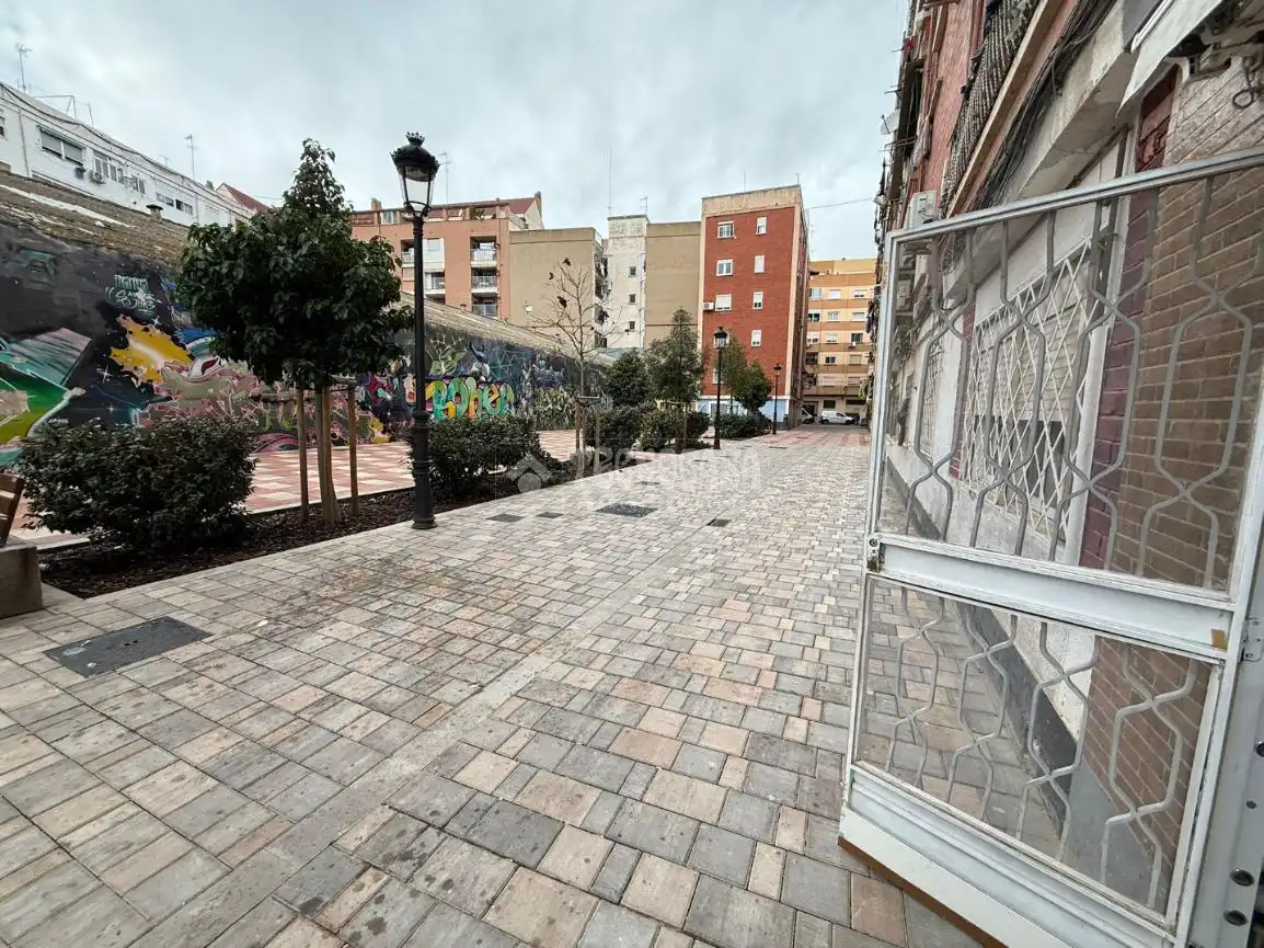 Piso en venta en Els Orriols
