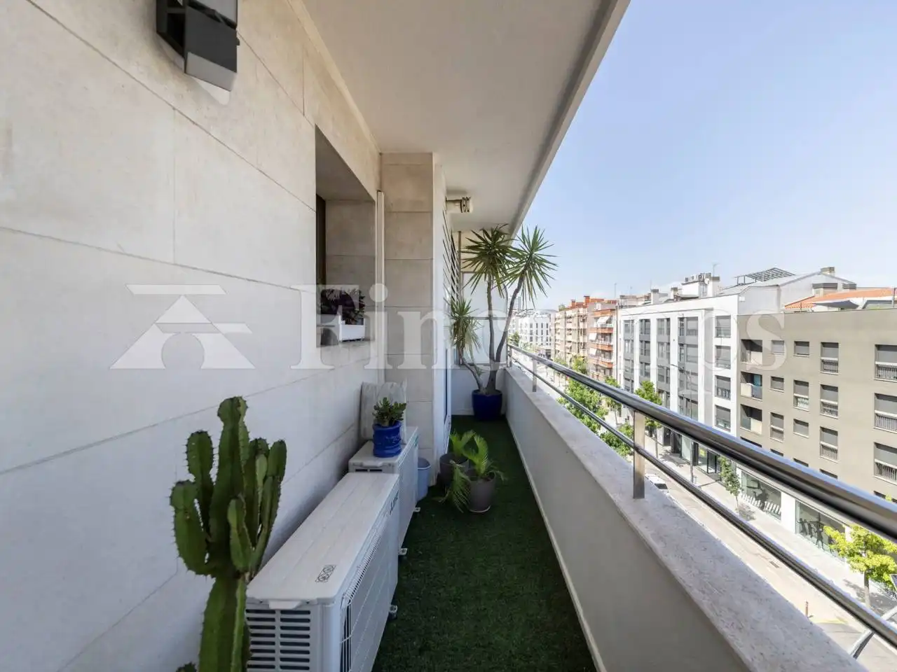 Balcony of Attic for sale in Sabadell  with Air Conditioner, Heating and Parquet flooring