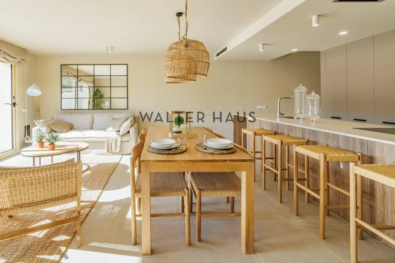 Casa aparellada amb terrassa en venda a Carrer Xarmada, imagen 11
