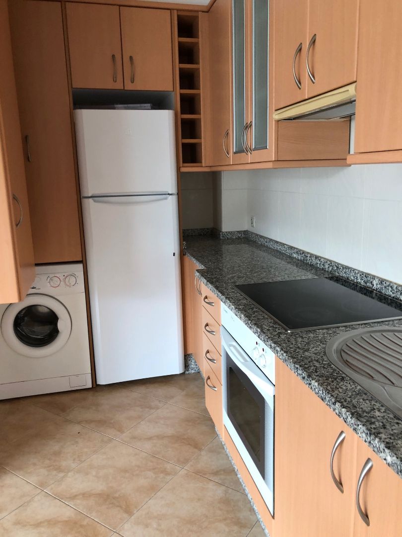 Cuina de Pis de lloguer en Santiago de Compostela  amb Moblat