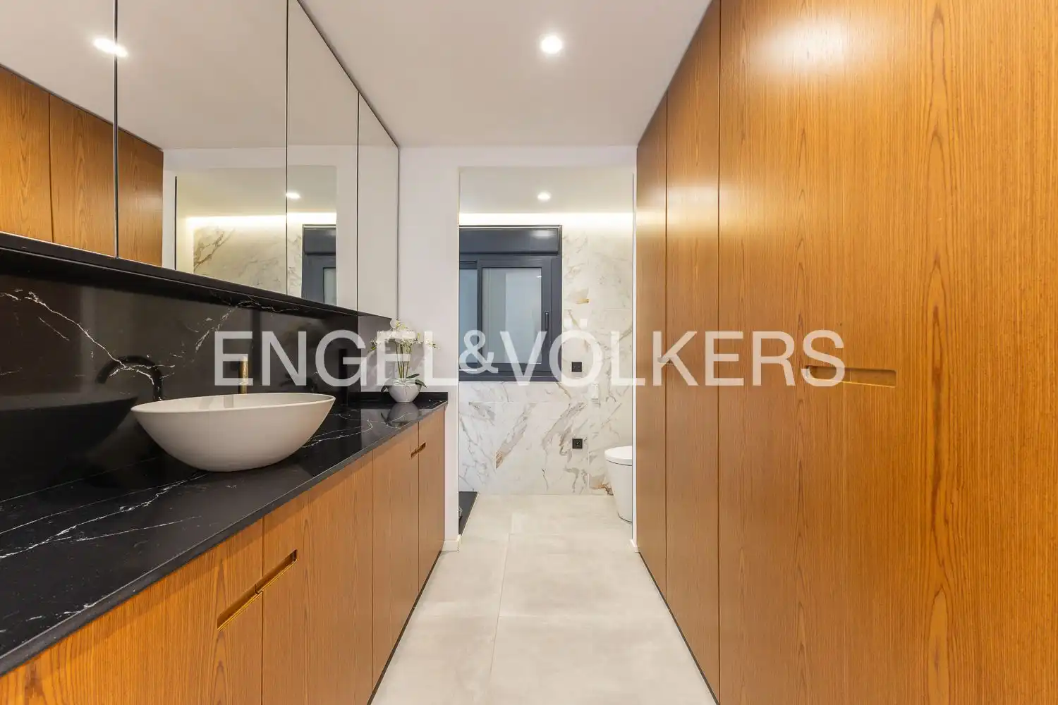 Bathroom of Houses for sale in Gandia  with Air Conditioner, Heating and Private garden