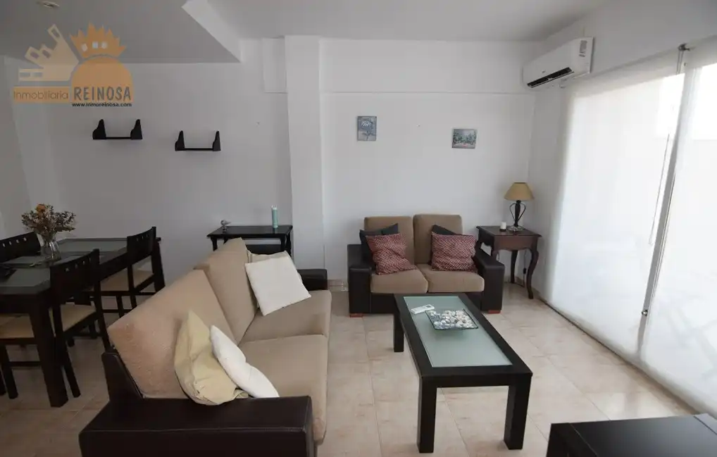 Sala de estar de Casa adosada en venta en Molina de Segura con Piscina comunitaria